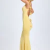 Aldona Slinky Jersey Φόρεμα με λουλουδάτο απλικέ σε παστέλ κίτρινο