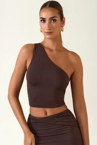 Andi Modal One-Shoulder Μπλούζα σε χρώμα σοκολάτας