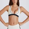 Αθλητικό σουτιέν Soft Active Layered σε χρώμα ιβουάρ Αθλητικό σουτιέν Soft Active Layered σε χρώμα ιβουάρ