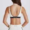 Αθλητικό σουτιέν Soft Active Layered σε χρώμα ιβουάρ Αθλητικό σουτιέν Soft Active Layered σε χρώμα ιβουάρ