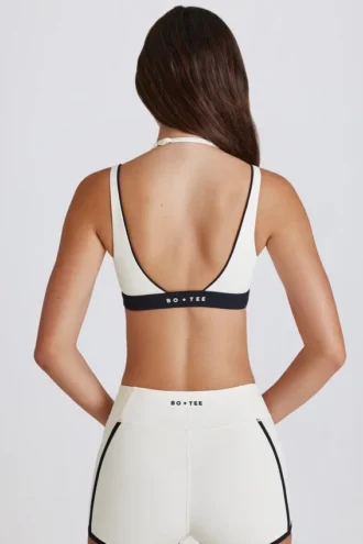 Αθλητικό σουτιέν Soft Active Layered σε χρώμα ιβουάρ