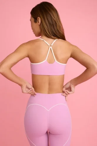 Αθλητικό σουτιέν Soft Active με λαιμόκοψη σε στυλ «sweetheart» σε χρώμα σκόνης ροζ
