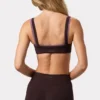 Αθλητικό σουτιέν Soft Active με λεπτομέρειες ραφών σε χρώμα Espresso