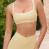 Αθλητικό σουτιέν Soft Active με λεπτομέρειες ραφών σε χρώμα λεμόνι
