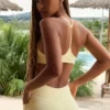 Αθλητικό σουτιέν Soft Active με ρακερ πλάτη σε χρώμα λεμόνι