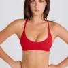 Αθλητικό σουτιέν Soft Active με ρακερ πλάτη σε χρώμα Strawberry Red Αθλητικό σουτιέν Soft Active με ρακερ πλάτη σε χρώμα Strawberry Red