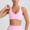 Αθλητικό σουτιέν Soft Active με V-neck σε ροζ χρώμα Αθλητικό σουτιέν Soft Active με V-neck σε ροζ χρώμα