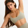 Αθλητικό σουτιέν Soft Active σε χρώμα Mineral