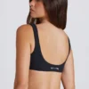 Αθλητικό σουτιέν Soft Active Twist-Front σε μαύρο χρώμα
