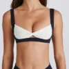 Αθλητικό σουτιέν Soft Active Twist-Front σε μαύρο χρώμα