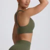 Αθλητικό σουτιέν Super Sculpt χωρίς ραφές με σταυρωτή πλάτη σε ανοιχτό πράσινο Αθλητικό σουτιέν Super Sculpt χωρίς ραφές με σταυρωτή πλάτη σε ανοιχτό πράσινο
