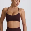 Αθλητικό σουτιέν Super Sculpt χωρίς ραφές με σταυρωτή πλάτη σε χρώμα σοκολάτα Αθλητικό σουτιέν Super Sculpt χωρίς ραφές με σταυρωτή πλάτη σε χρώμα σοκολάτα