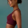 Αθλητικό σουτιέν Super Sculpt Seamless Cross Back σε χρώμα δαμάσκηνο