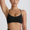 Αθλητικό σουτιέν Super Sculpt Seamless Cross-Back σε μαύρο χρώμα