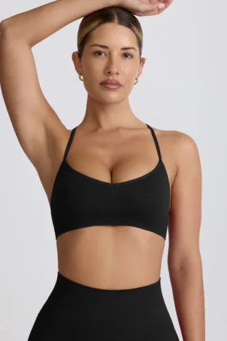 Αθλητικό σουτιέν Super Sculpt Seamless Cross-Back σε μαύρο χρώμα