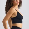 Αθλητικό σουτιέν Super Sculpt Seamless με στρογγυλό λαιμό σε μαύρο
