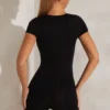 Bea Cap Sleeve Square Neck Unitard σε μαύρο Bea Cap Sleeve Square Neck Unitard σε μαύρο