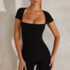 Bea Cap Sleeve Square Neck Unitard σε μαύρο Bea Cap Sleeve Square Neck Unitard σε μαύρο