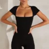 Bea Cap Sleeve Square Neck Unitard σε μαύρο Bea Cap Sleeve Square Neck Unitard σε μαύρο
