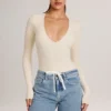Elodie Modal Plunge Long-Sleeve Κορμάκι σε χρώμα Ivory Elodie Modal Plunge Long-Sleeve Κορμάκι σε χρώμα Ivory