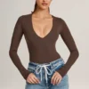 Elodie Modal Plunge Long-Sleeve Κορμάκι σε χρώμα σοκολάτας