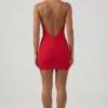 Femi Ruched Backless Μίνι Φορέμα σε κόκκινο Femi Ruched Backless Μίνι Φορέμα σε κόκκινο