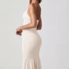 Φόρεμα Elowen με V-Neck Godet Midaxi σε χρώμα Ivory Φόρεμα Elowen με V-Neck Godet Midaxi σε χρώμα Ivory