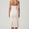 Φόρεμα Elowen με V-Neck Godet Midaxi σε χρώμα Ivory Φόρεμα Elowen με V-Neck Godet Midaxi σε χρώμα Ivory
