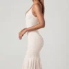 Φόρεμα Elowen με V-Neck Godet Midaxi σε χρώμα Ivory Φόρεμα Elowen με V-Neck Godet Midaxi σε χρώμα Ivory