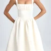 Φορέμα Marguerite Draped Corset Midaxi σε χρώμα ιβουάρ Φορέμα Marguerite Draped Corset Midaxi σε χρώμα ιβουάρ