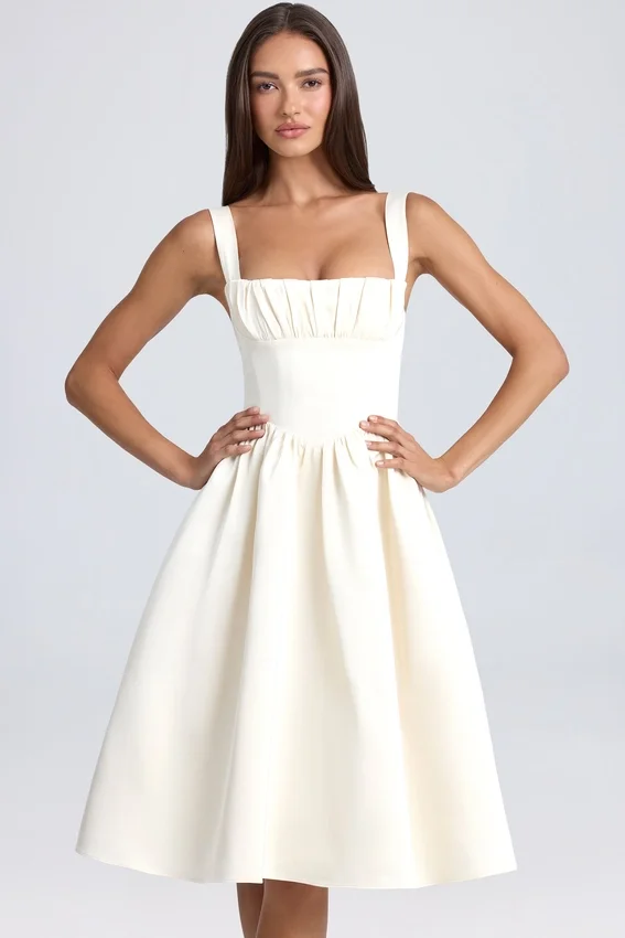 Φορέμα Marguerite Draped Corset Midaxi σε χρώμα ιβουάρ Φορέμα Marguerite Draped Corset Midaxi σε χρώμα ιβουάρ