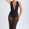 Φορέμα Safira Ruched Plunge Midaxi σε μαύρο χρώμα Φορέμα Safira Ruched Plunge Midaxi σε μαύρο χρώμα