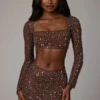 Guilia Sheer Embellished Long Sleeve Crop Top σε χρώμα Deep Cocoa Guilia Sheer Embellished Long Sleeve Crop Top σε χρώμα Deep Cocoa