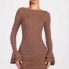 Helena Ribbed Modal Μίνι Φορέμα με μακριά μανίκια και πτυχώσεις σε χρώμα Mocha Helena Ribbed Modal Μίνι Φορέμα με μακριά μανίκια και πτυχώσεις σε χρώμα Mocha