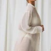 Hiva Oversized πουκάμισο με λεπτομέρειες από πέρλες σε λευκό χρώμα