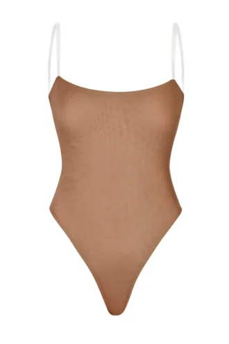 Intimates Κορμάκιο με αόρατους ιμάντες και στρινγκ από μαλακό πλέγμα σε χρώμα μέλι