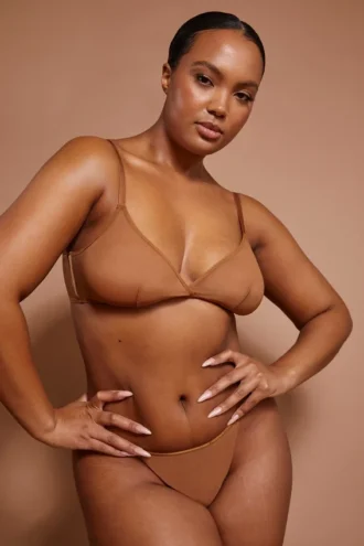 Intimates Soft Mesh String Bikini σε χρώμα αμύγδαλο