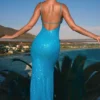 Joella Μάξι φόρεμα με διακοσμητικά cut-out και λαιμόκοψη halter σε τυρκουάζ χρώμα Joella Μάξι φόρεμα με διακοσμητικά cut-out και λαιμόκοψη halter σε τυρκουάζ χρώμα