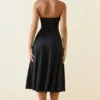 Joely Slinky Jersey Strapless A-Line Midaxi Φορέμα σε μαύρο Joely Slinky Jersey Strapless A-Line Midaxi Φορέμα σε μαύρο