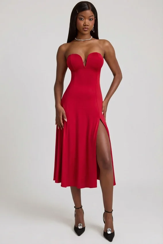 Joely Slinky Jersey Strapless A-Line Midaxi Φορέμα σε True Red Joely Slinky Jersey Strapless A-Line Midaxi Φορέμα σε True Red