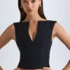 Kadie V-Neck Structured Crop Top σε μαύρο