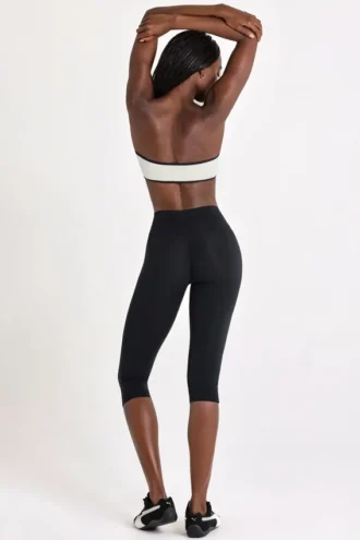 Κολάν Soft Active Capri σε μαύρο χρώμα Κολάν Soft Active Capri σε μαύρο χρώμα