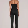 Lumi Mid-Rise Fitted Trousers in Black Lumi Mid-Rise Fitted Trousers in Black