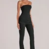 Lumi Mid-Rise Fitted Trousers in Black Lumi Mid-Rise Fitted Trousers in Black