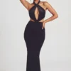Μακρύ φόρεμα Adriana με βελούδινο λαιμόκοψη σε μαύρο χρώμα Μακρύ φόρεμα Adriana με βελούδινο λαιμόκοψη σε μαύρο χρώμα