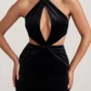 Μακρύ φόρεμα Adriana με βελούδινο λαιμόκοψη σε μαύρο χρώμα Μακρύ φόρεμα Adriana με βελούδινο λαιμόκοψη σε μαύρο χρώμα