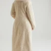 Μακρύ παλτό Alaska από shearling σε κρεμ χρώμα Μακρύ παλτό Alaska από shearling σε κρεμ χρώμα