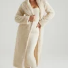 Μακρύ παλτό Alaska από shearling σε κρεμ χρώμα Μακρύ παλτό Alaska από shearling σε κρεμ χρώμα