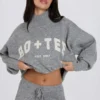Μαλακό πλεκτό πουλόβερ oversized σε γκρι Μαλακό πλεκτό πουλόβερ oversized σε γκρι