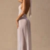 Μάξι Φορέμα Coralie με λαιμόκοψη σε λευκό Μάξι Φορέμα Coralie με λαιμόκοψη σε λευκό